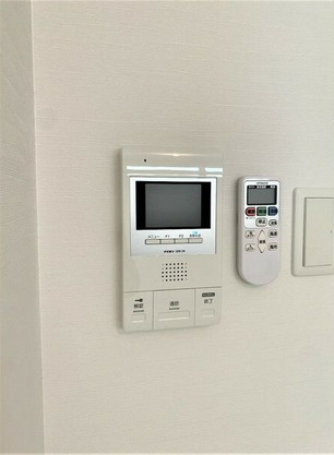 セキュリティ　モニター付インターホン