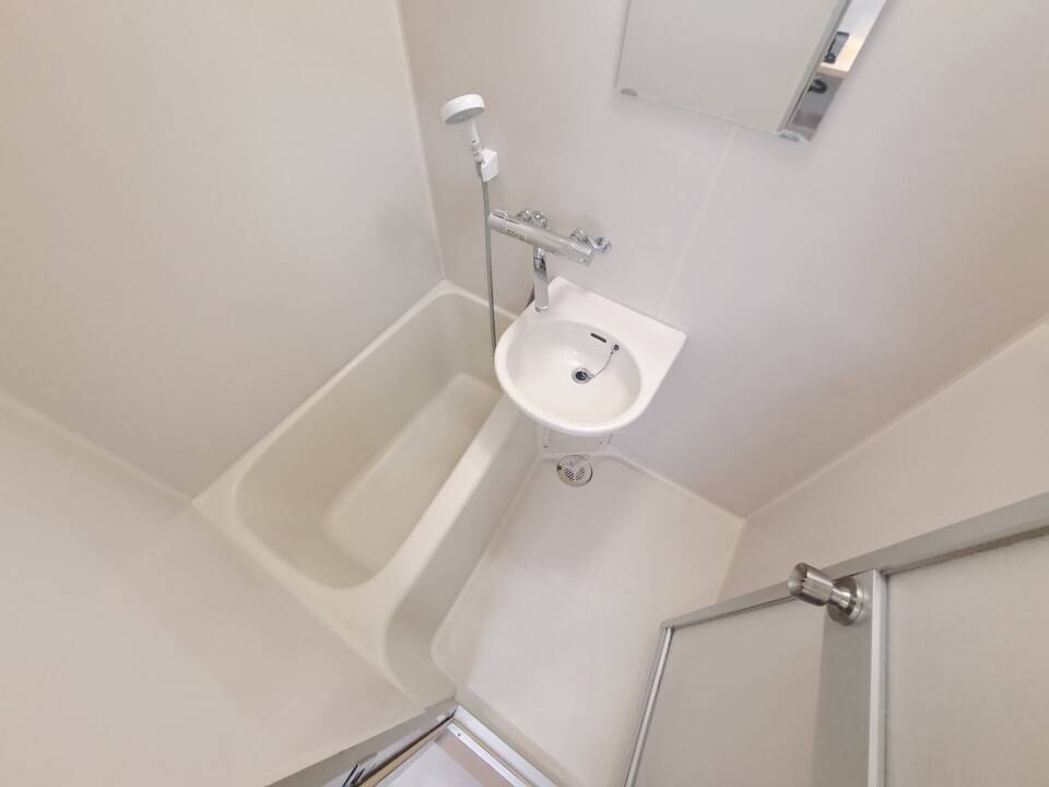 バス・シャワールーム　浴室