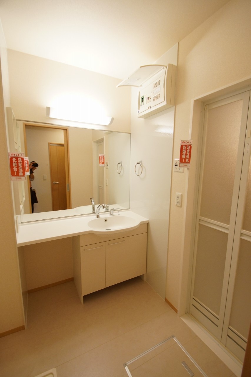 洗面設備　日々の生活に便利な「シャンプードレッサー」