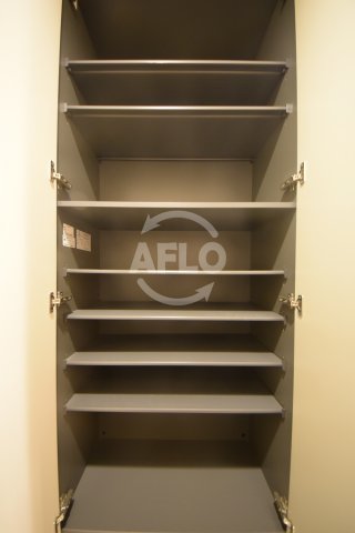 収納　アビエール松屋町　シューズボックス