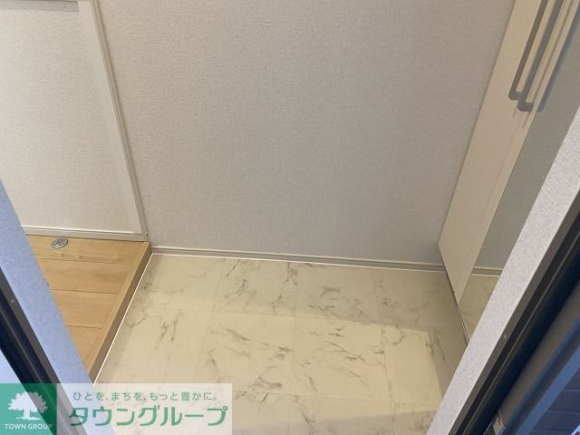 玄関　★お問い合わせはタウンハウジング聖蹟桜ヶ丘店まで★