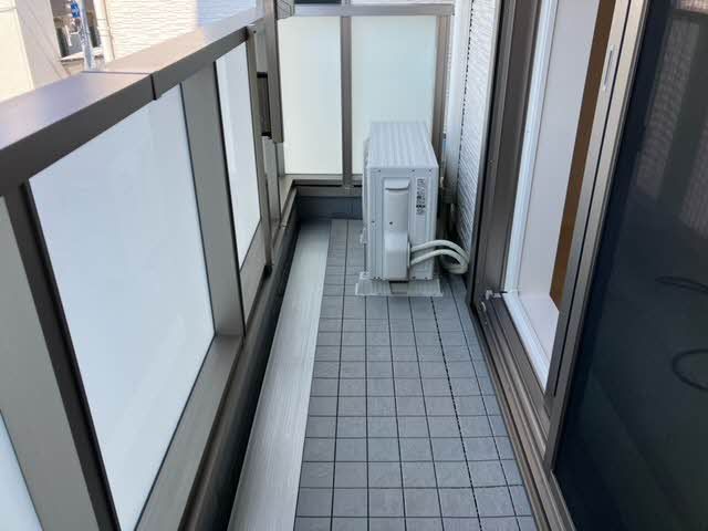 バルコニー　広々としたベランダですね♪