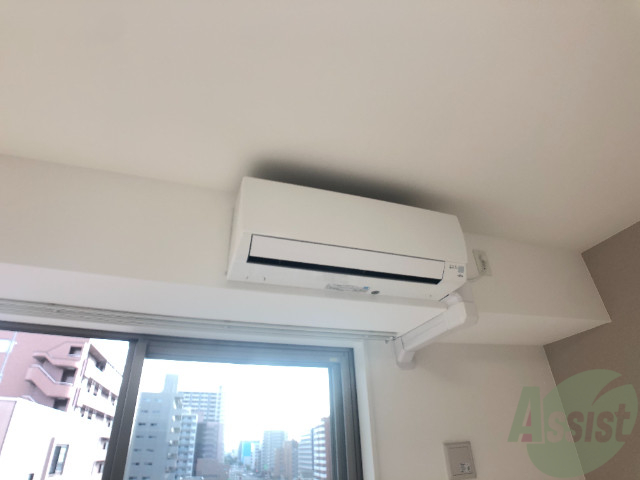 その他設備　リビングのエアコンで暑い日も寒い日も快適に過ごせます