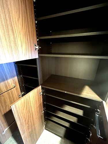 玄関　シューズボックス