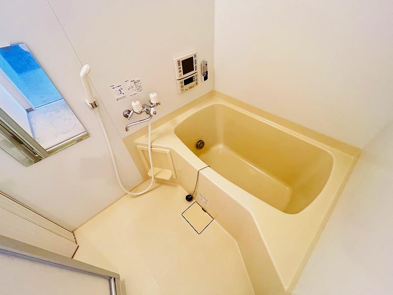 バス・シャワールーム　浴室