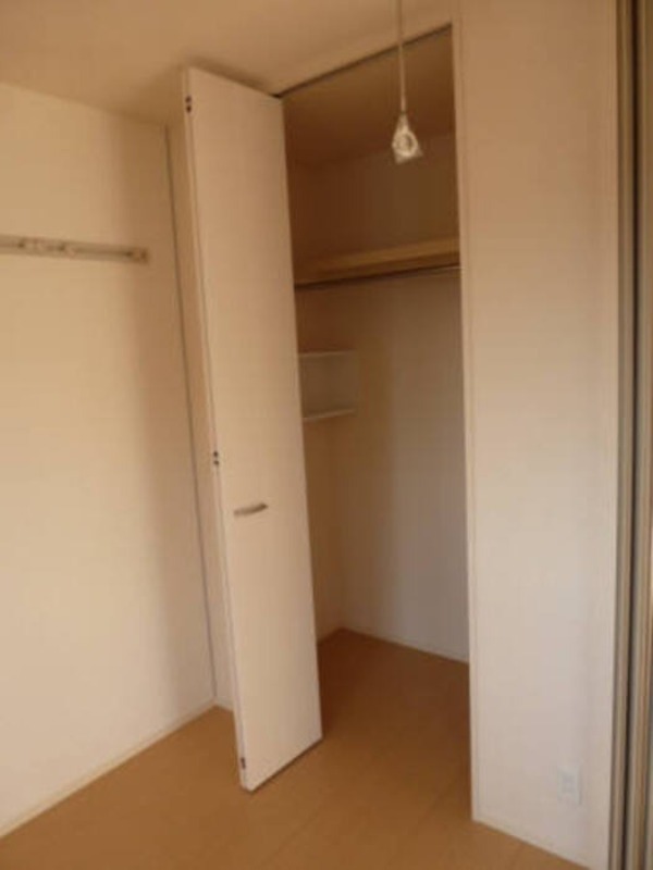 収納　図面と現状に相違がある場合には現状を優先