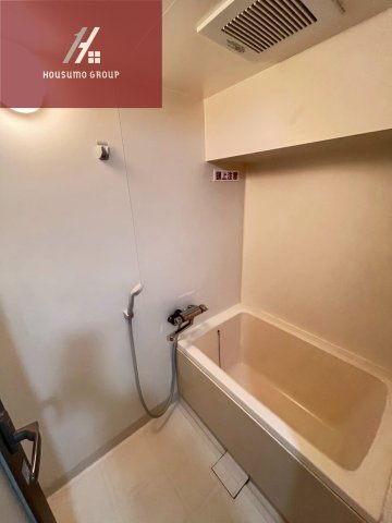 バス・シャワールーム　同施工会社・同型モデルの室内です。（参考写真・イメージ写真）