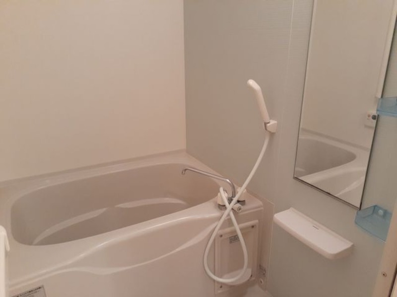 バス・シャワールーム　図面と現状に相違がある場合には現状を優先