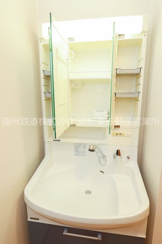 洗面設備　※他部屋参照
