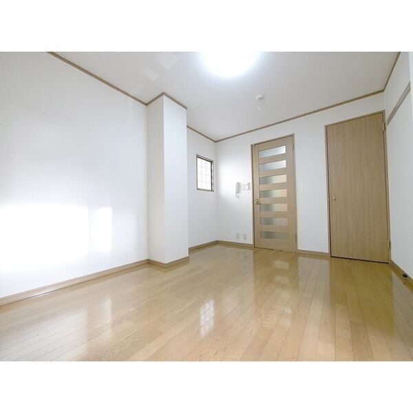 居室・リビング　同一タイプです。