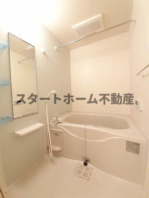 バス・シャワールーム　きれいなお風呂です