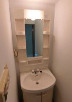 洗面設備　洗面所です