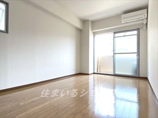 居室・リビング　エアコン付き