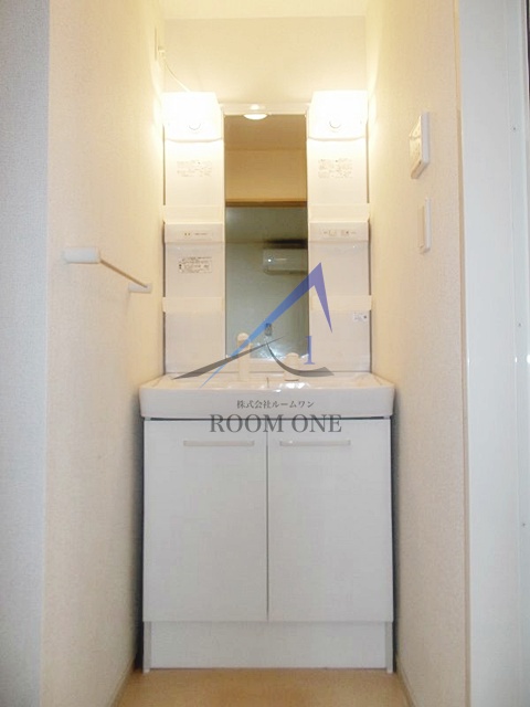 洗面設備　洗面台です。