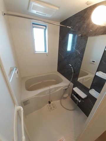 バス・シャワールーム　お風呂です