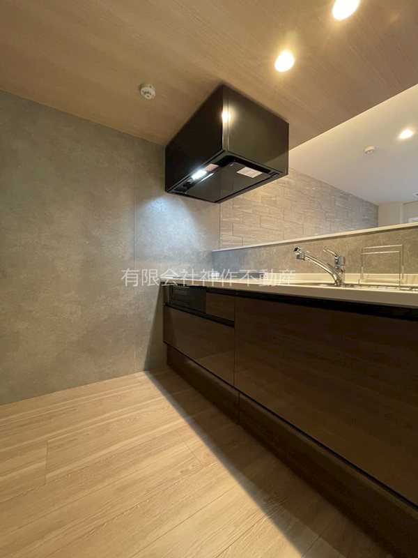 キッチン　IHクッキングヒーター