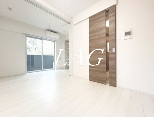 居室・リビング　洋室のお部屋です。