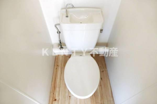 トイレ　清潔感のあるトイレです