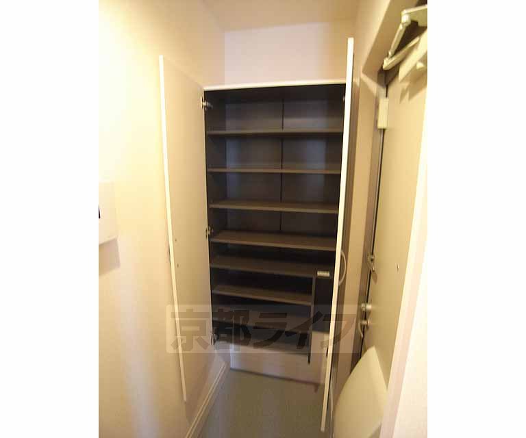 収納　シューズボックスです。