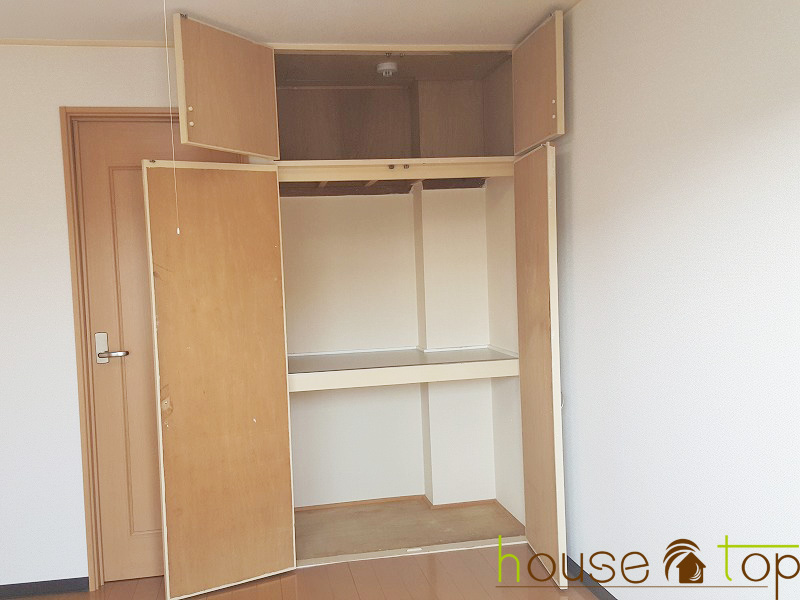 収納　クローゼットは収納力抜群ですよ♪