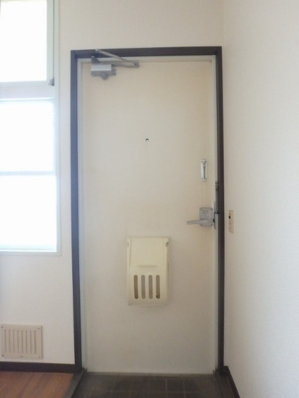 玄関　図面と現状に相違がある場合には現状を優先