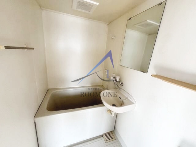 バス・シャワールーム　お風呂です。