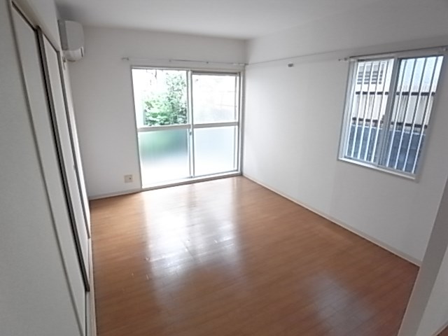 居室・リビング　使いやすいリビングです