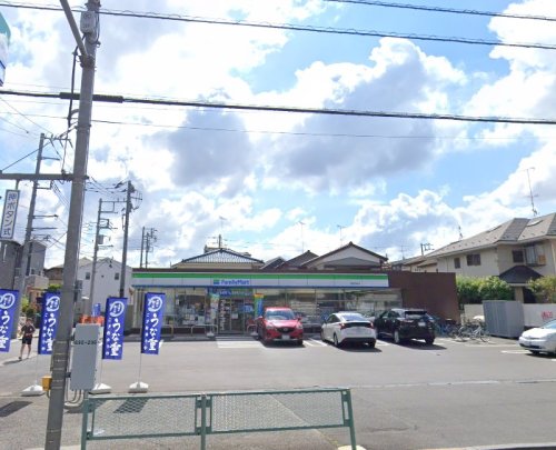 コンビニ　ファミリーマート 西東京東町店（コンビニ）まで422m
