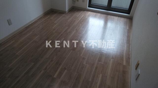 その他部屋・スペース　落ち着いて過ごせるお部屋なので、寝室にいかがでしょうか