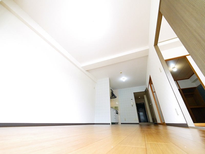 居室・リビング　ゆったり過ごせる居間です