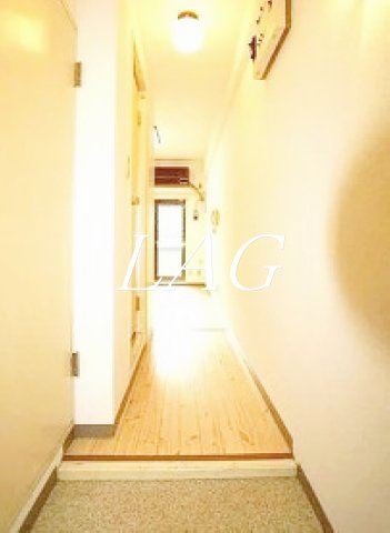 玄関　玄関です。