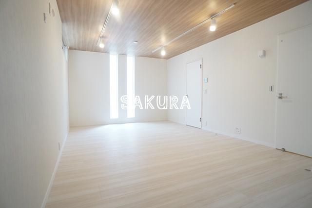 居室・リビング　開放感のあるゆったりとしたお部屋です♪