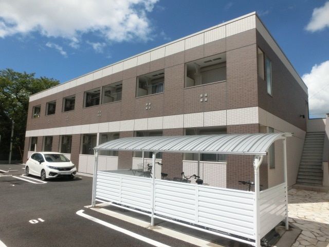 建物外観　経済的な都市ガス、2019年築のキレイな建物です