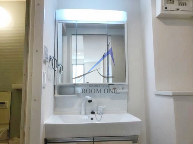 洗面設備　洗面台です。