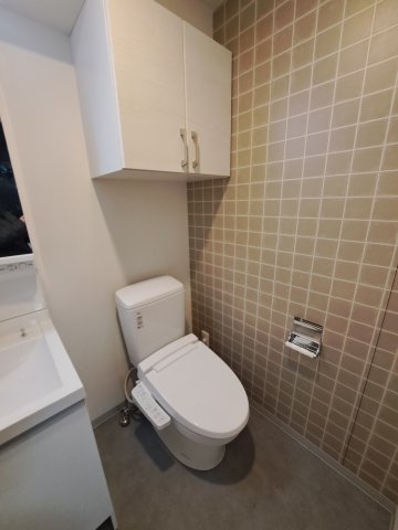 トイレ　別部屋参考写真