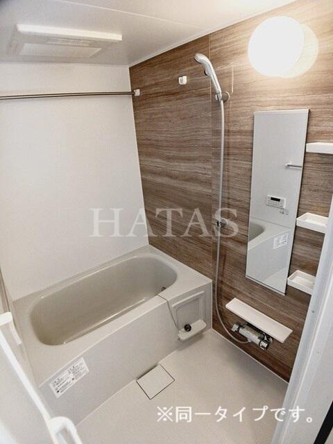 バス・シャワールーム　同型タイプの写真です
