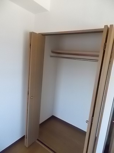 収納　写真は３０３号室