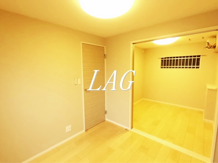 キッチン　洋室のお部屋です。