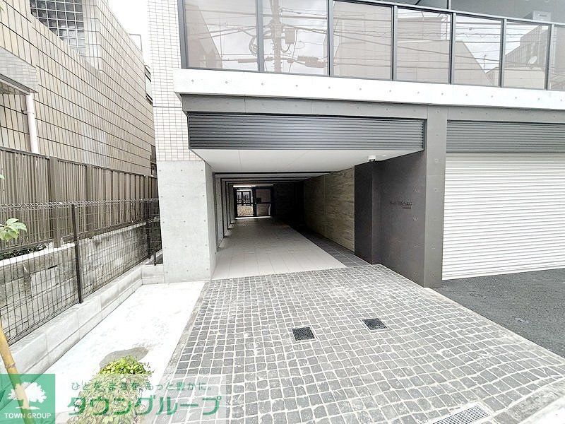 エントランス　部屋探しは株式会社　タウンハウジング　までお気軽にお問合せ…