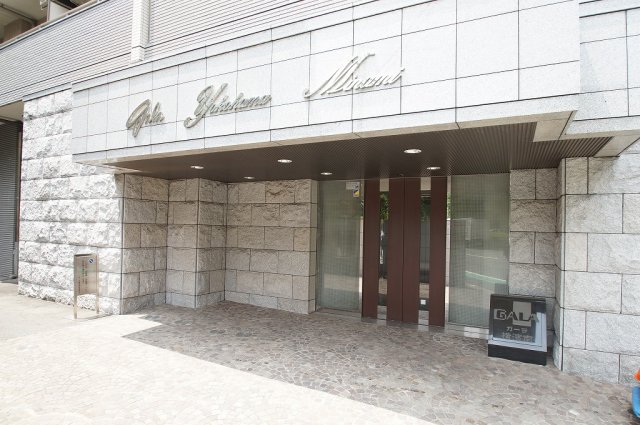 エントランス　マンション入口
