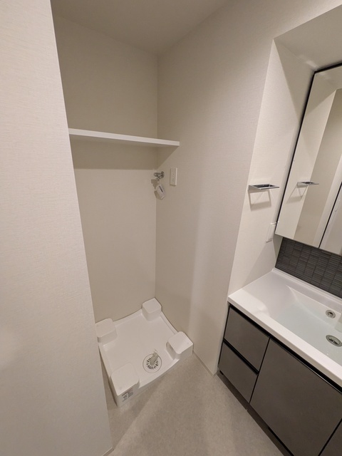 洗面設備　※写真は同タイプ住戸です。