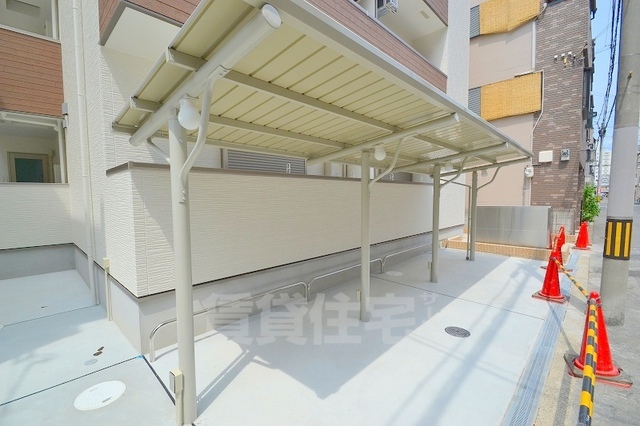 駐車場　駐輪場