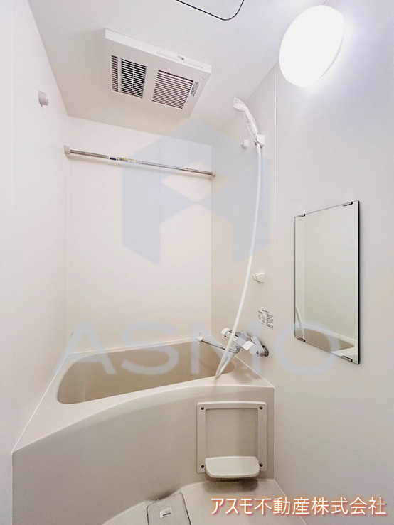 バス・シャワールーム　同マンション別部屋　参考写真