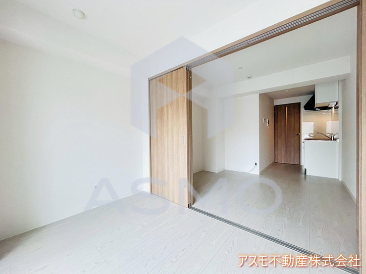 居室・リビング　同マンション別部屋　参考写真
