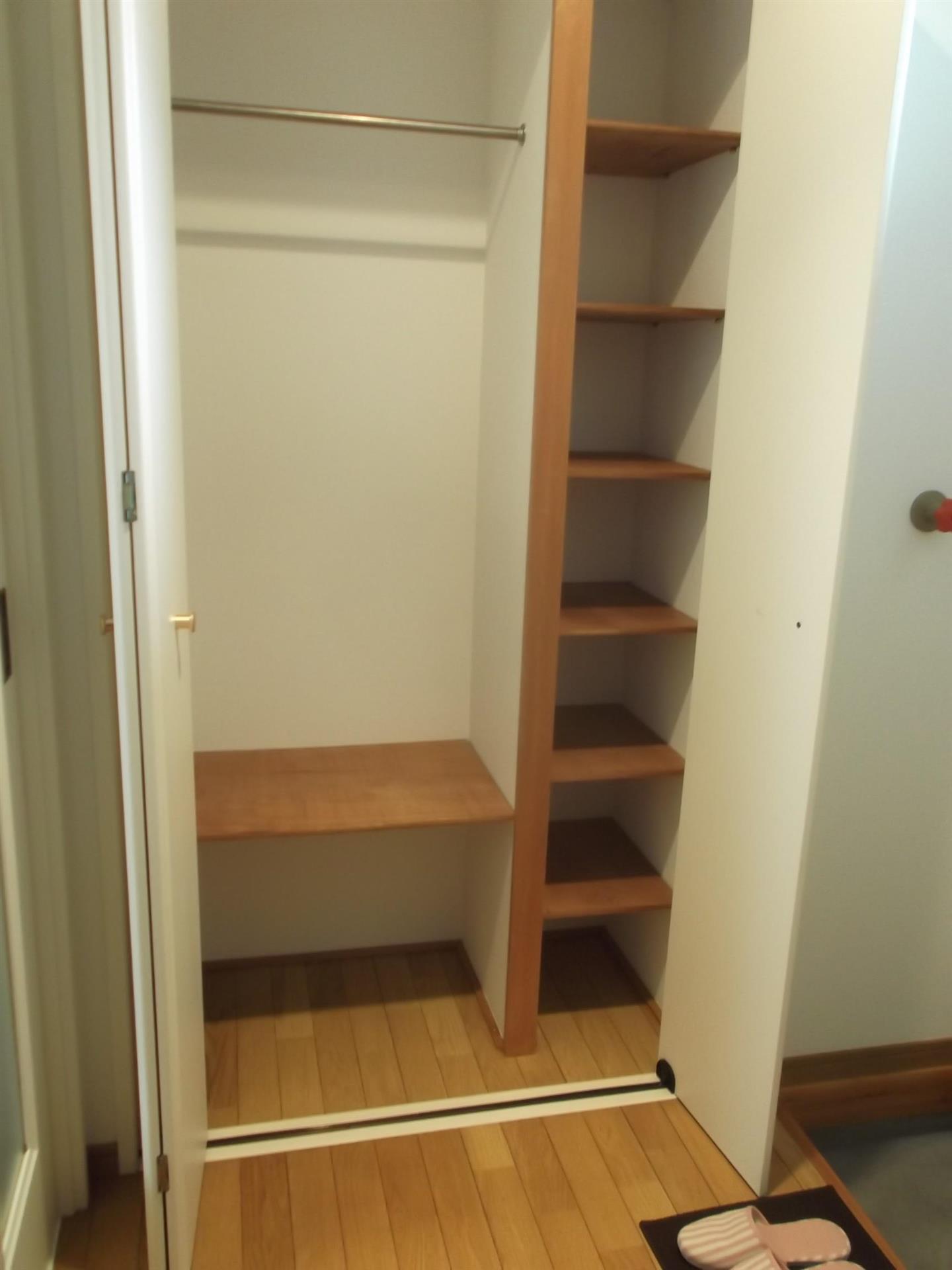 玄関　玄関収納