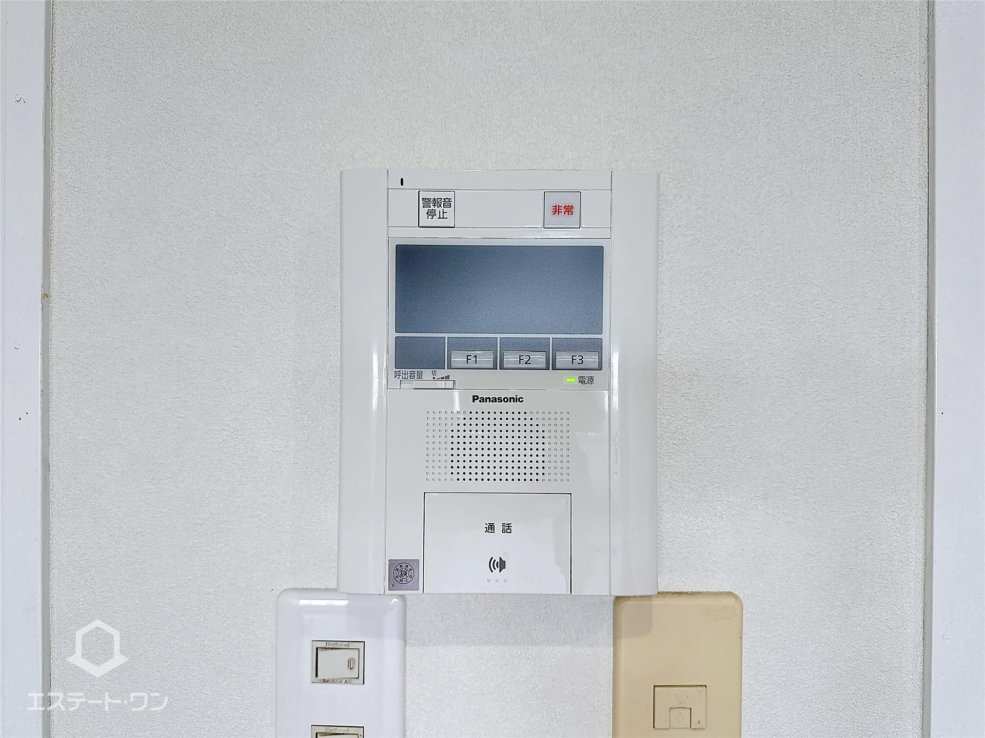 セキュリティ　来客を確認できるインターホン★