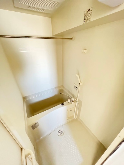 バス・シャワールーム　※他部屋参考写真