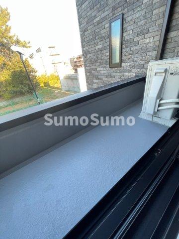 バルコニー　バルコニーからの眺めを楽しみながら食事をしませんか