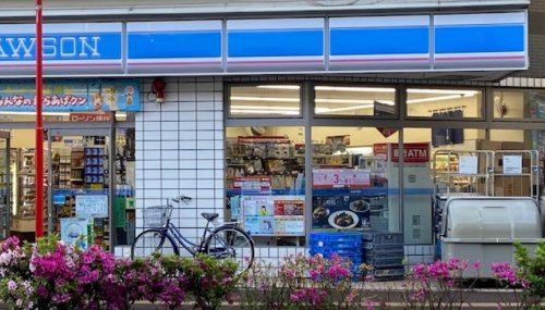 コンビニ　ローソン 上小田中店（コンビニ）まで856m