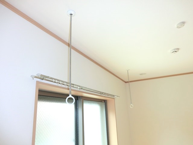 その他　★室内用の物干しフックを設置しています。★